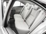 Toyota Camry XLE 2015 года